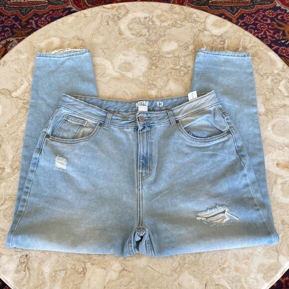 NWT SWS Denim Ultra High Rise Mom Distressed Jeans - Picture 4 of 10